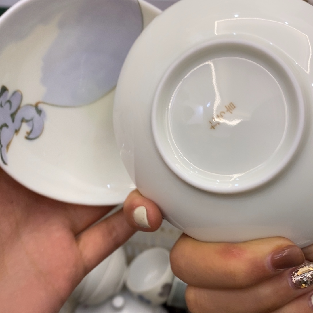 瓷片欢迎大家～～～～～～