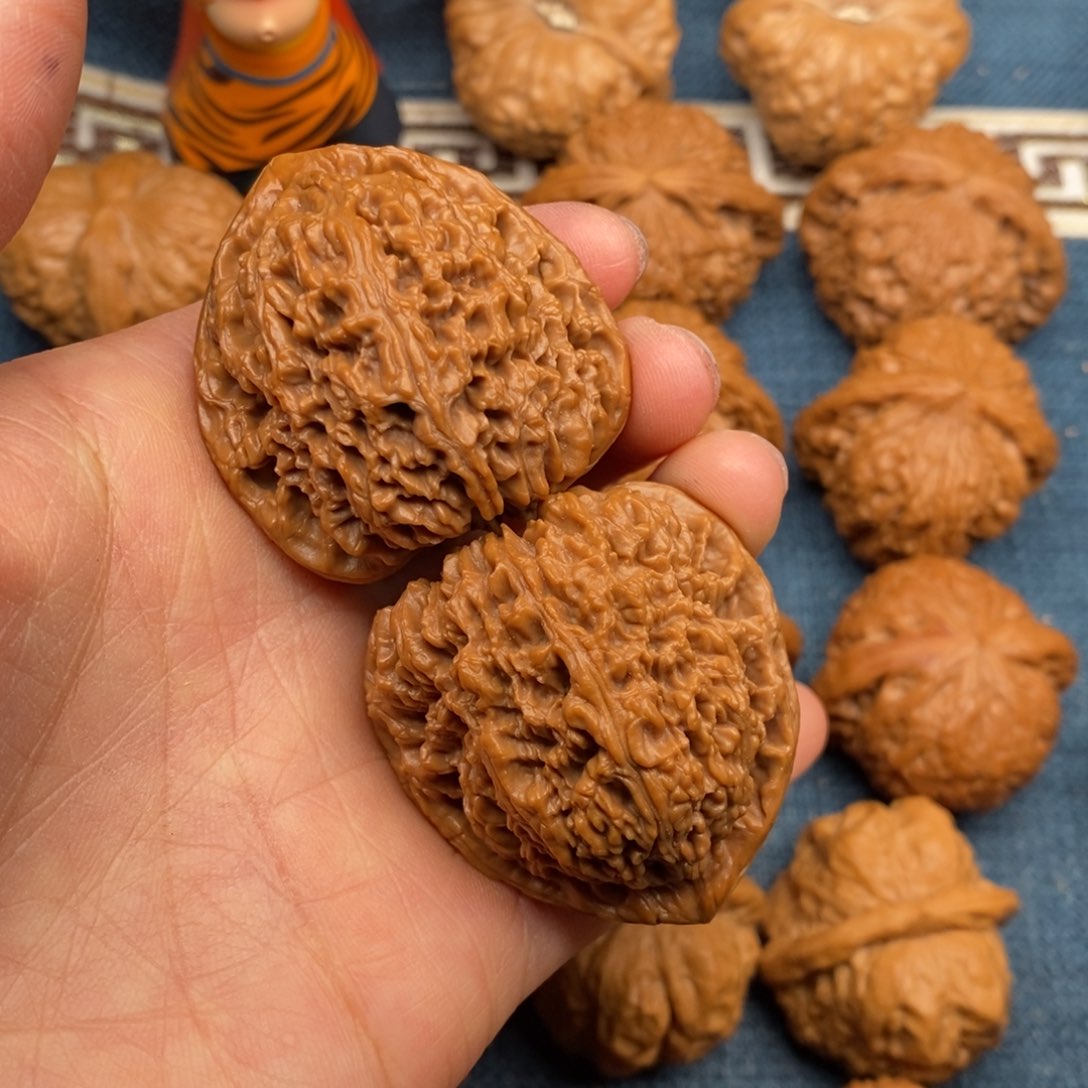 文玩核桃把件41全家福高炮南疆