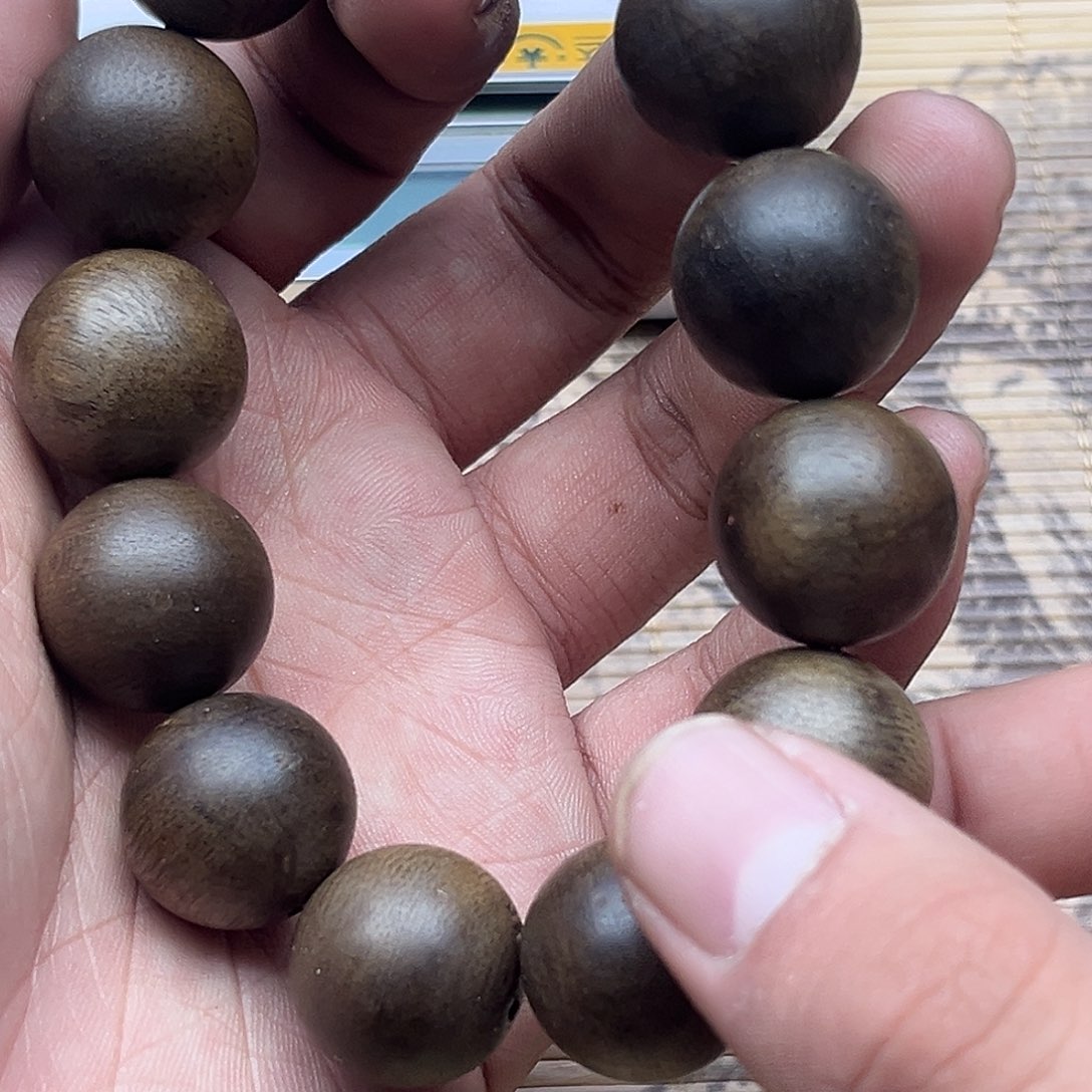 沉香碎屑沉香白奇楠