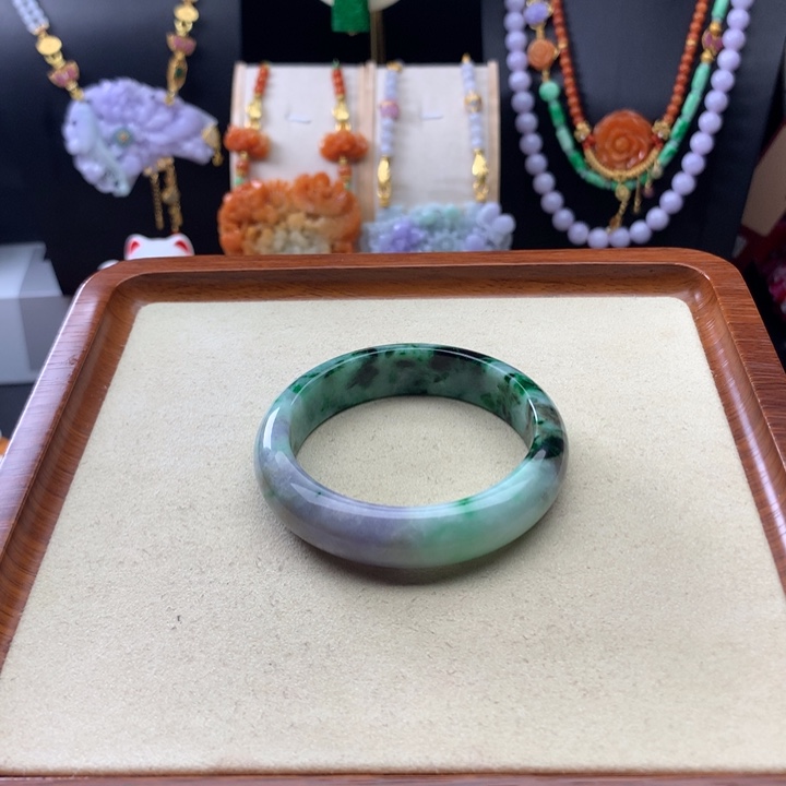 翡翠手镯未镶嵌翡翠手镯54