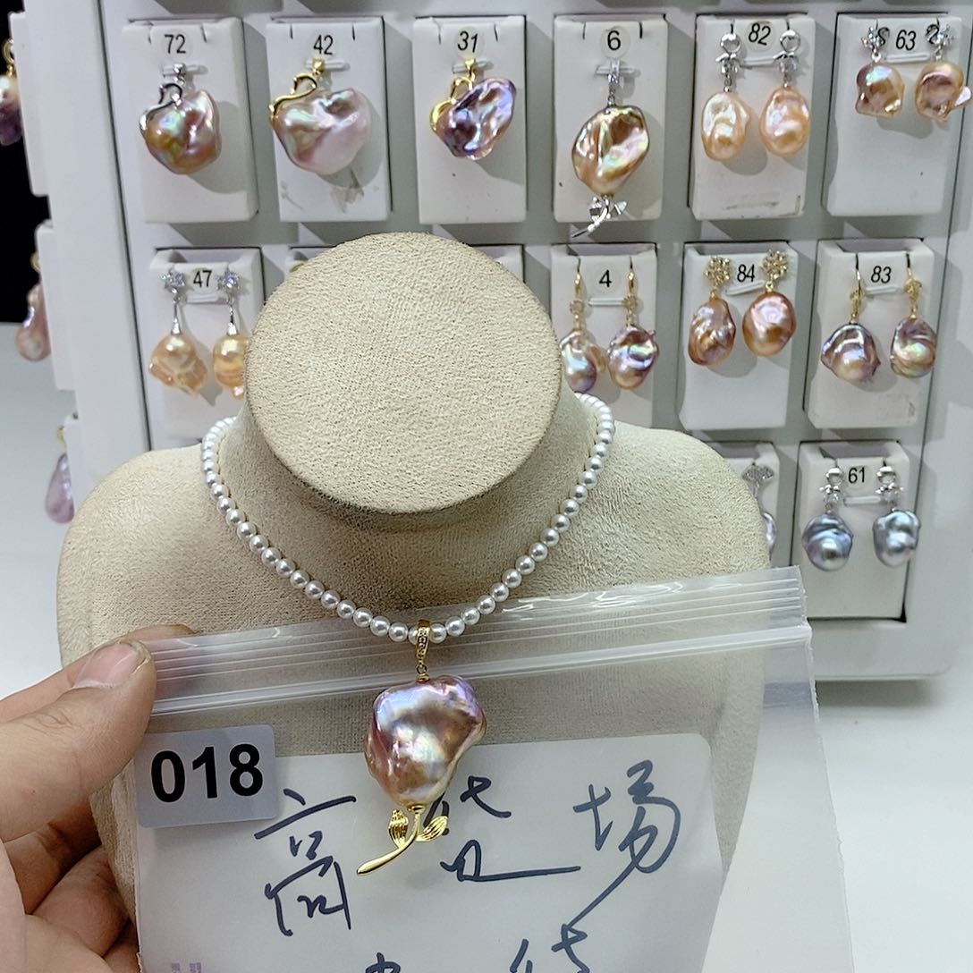 淡水珍珠颈饰合金