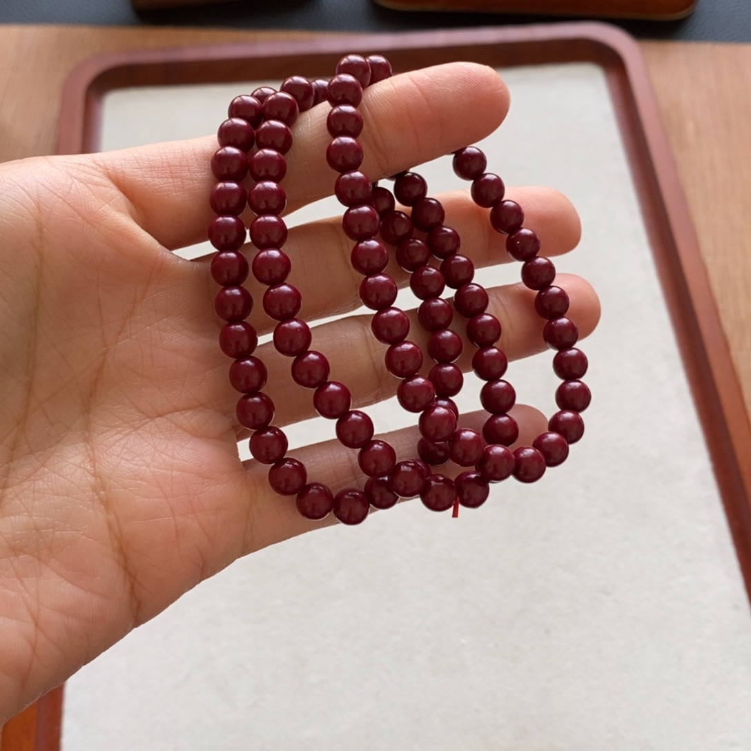 我****石英质玉未镶嵌手镯