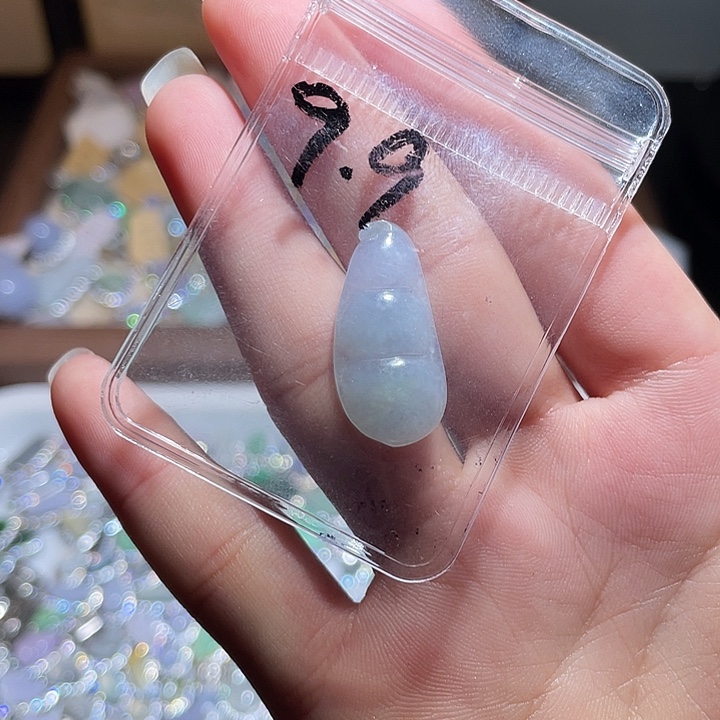 翡翠银S925镶嵌颈饰翡翠