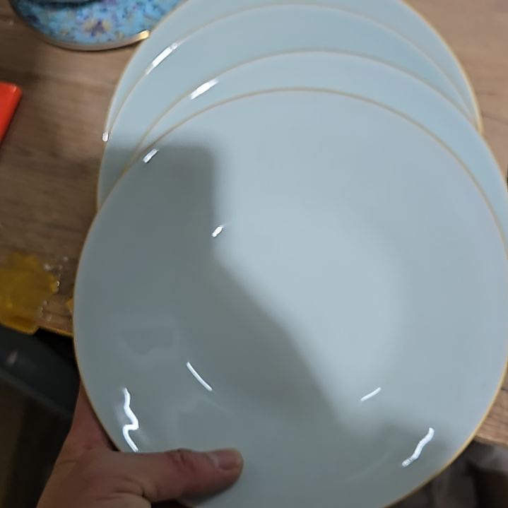 瓷片微瑕青瓷8寸4个6666