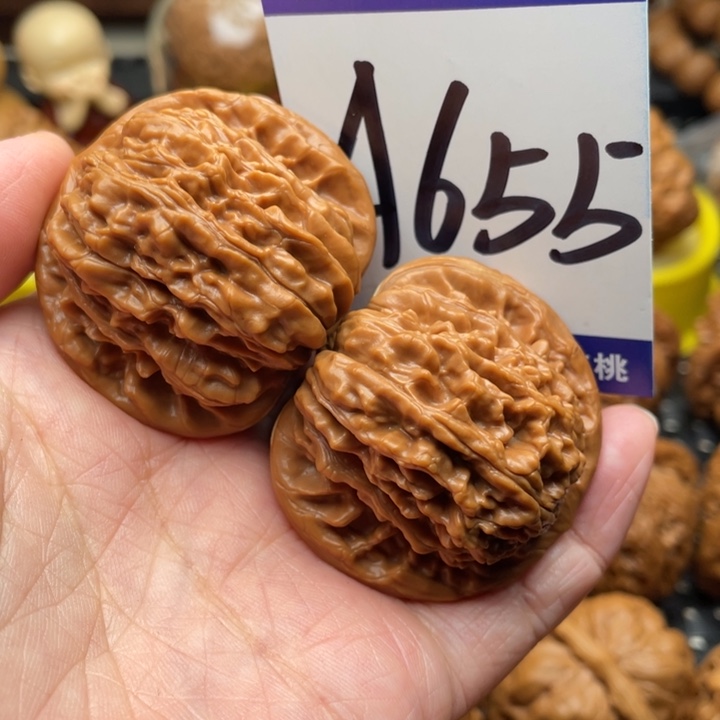 ﹎***誏把件桃核四座楼42