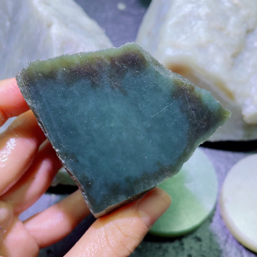 和田玉未镶嵌珠宝半成品