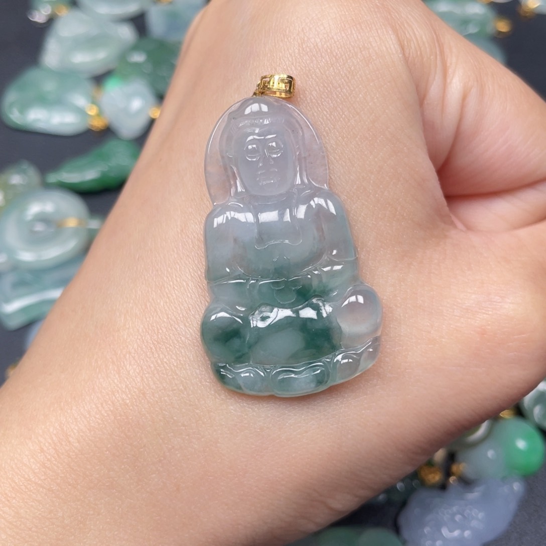 翡翠颈饰18K金镶嵌翡翠