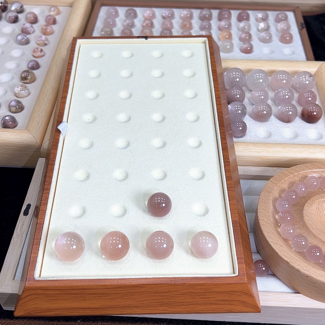 水晶手链未镶嵌?****?5颗