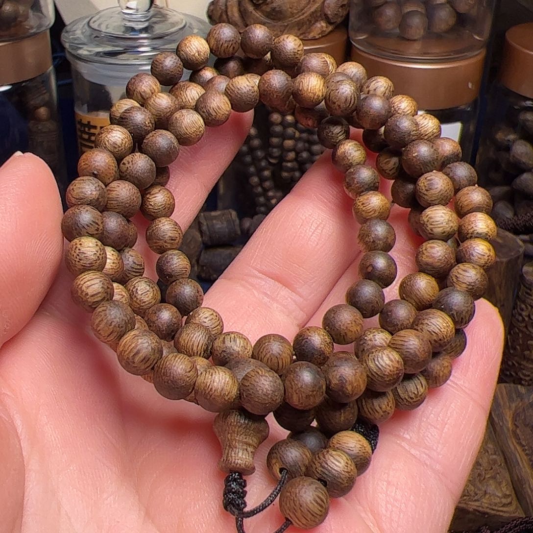 沉香手串海南老白棋06多圈12.5克