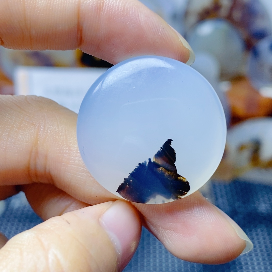 玛瑙/玉髓未镶嵌珠宝奇石