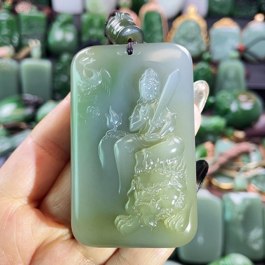 和田玉挂件未镶嵌疯*少