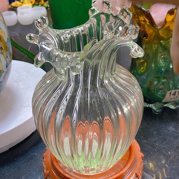 琉璃花瓶高22口径6