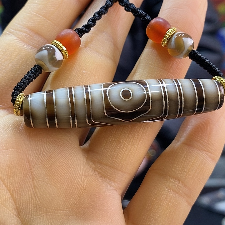 玛瑙/玉髓颈饰合金