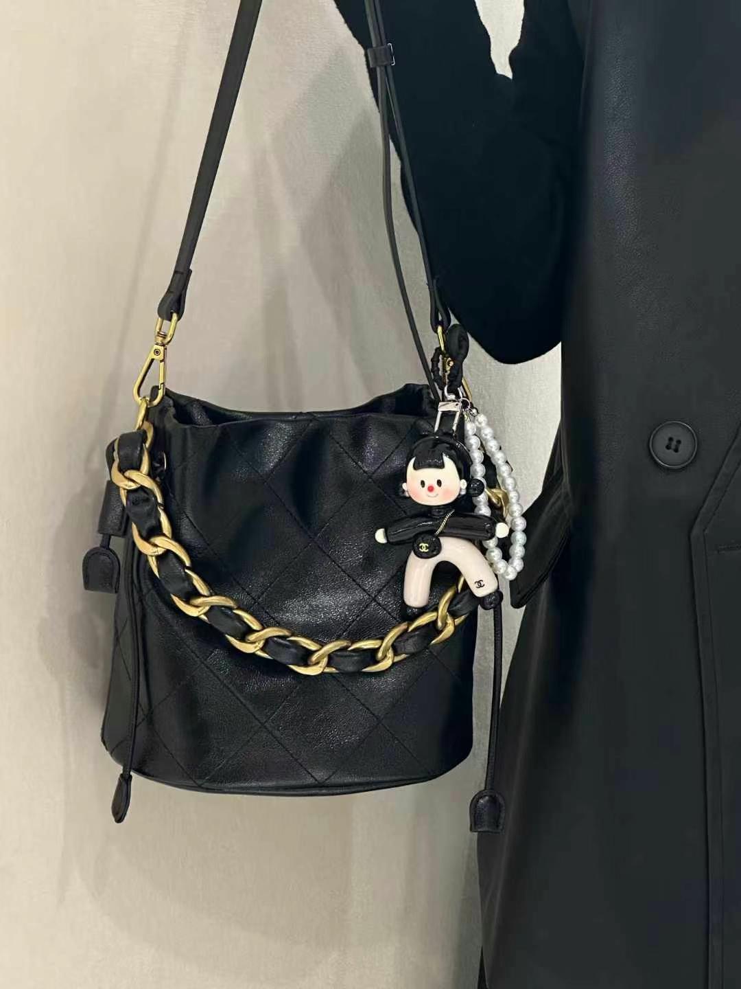 139时尚黑色经典腋下