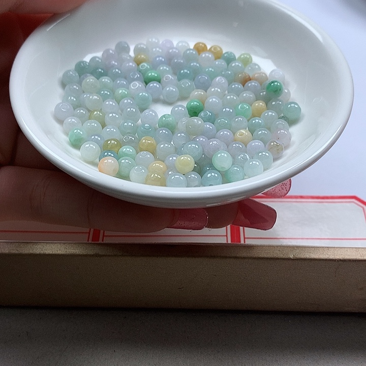 蛮***蛮翡翠未镶嵌手链翡翠