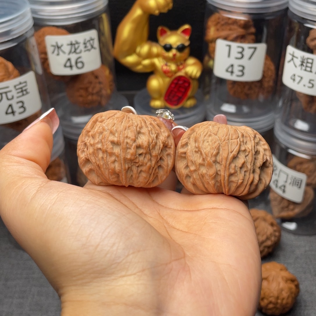 文玩核桃把件勒*什全品磨