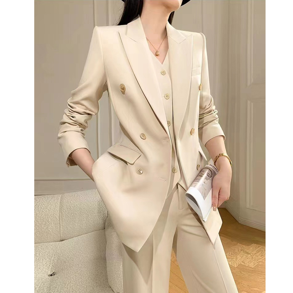 【关注主播-随机送五件衣服-五位粉丝】