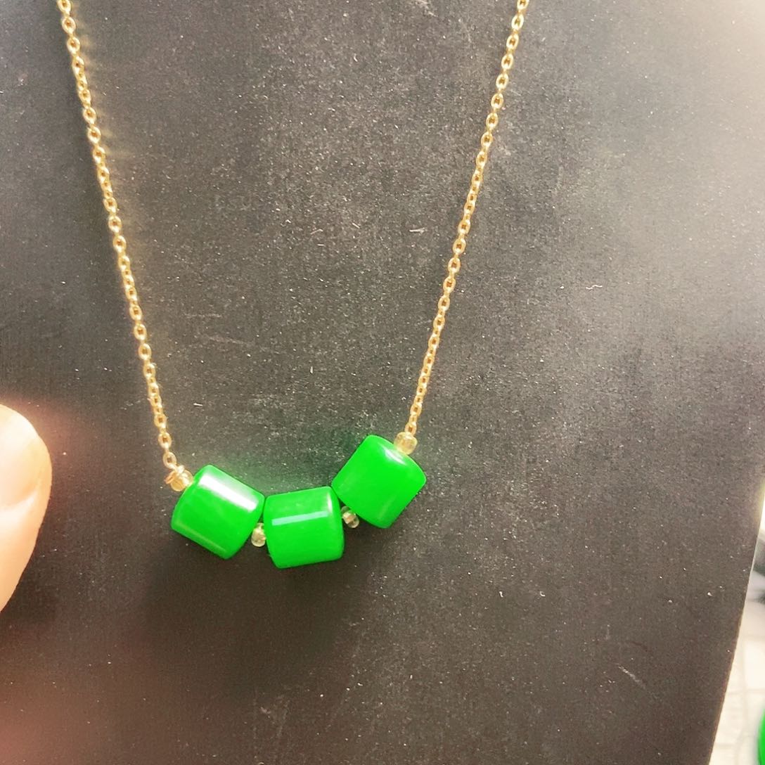 翡翠14K金镶嵌颈饰吊坠