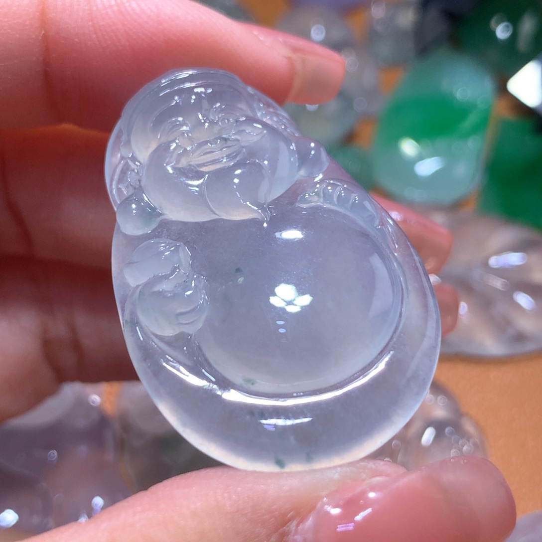 翡翠颈饰未镶嵌缅甸