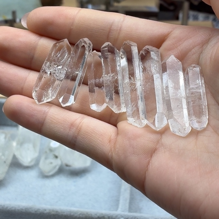 摆件未镶嵌水晶小杜