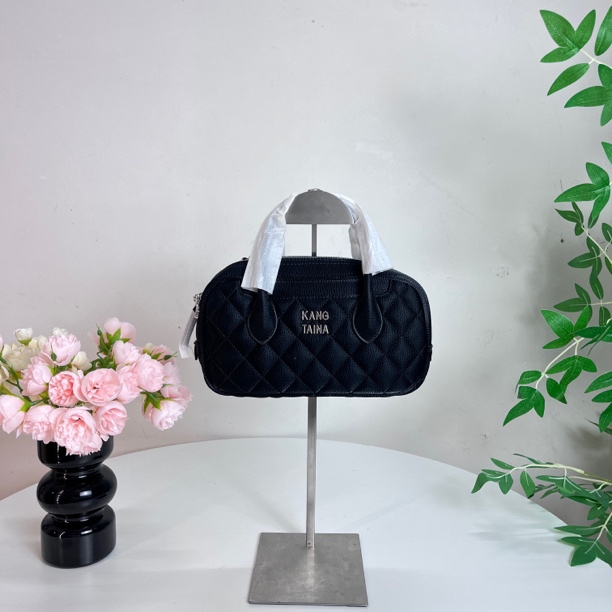 康泰娜时尚小众高级感女士单肩斜挎包休闲百搭