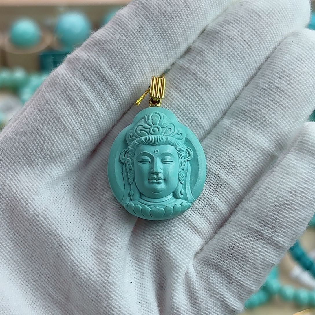 绿松石未镶嵌珠宝奇石