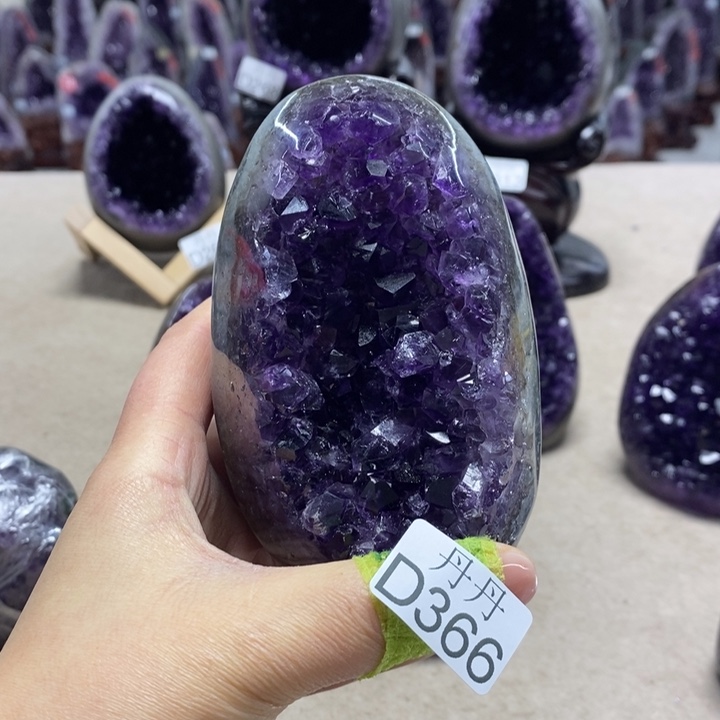 水晶大型摆件（非配饰）未镶嵌