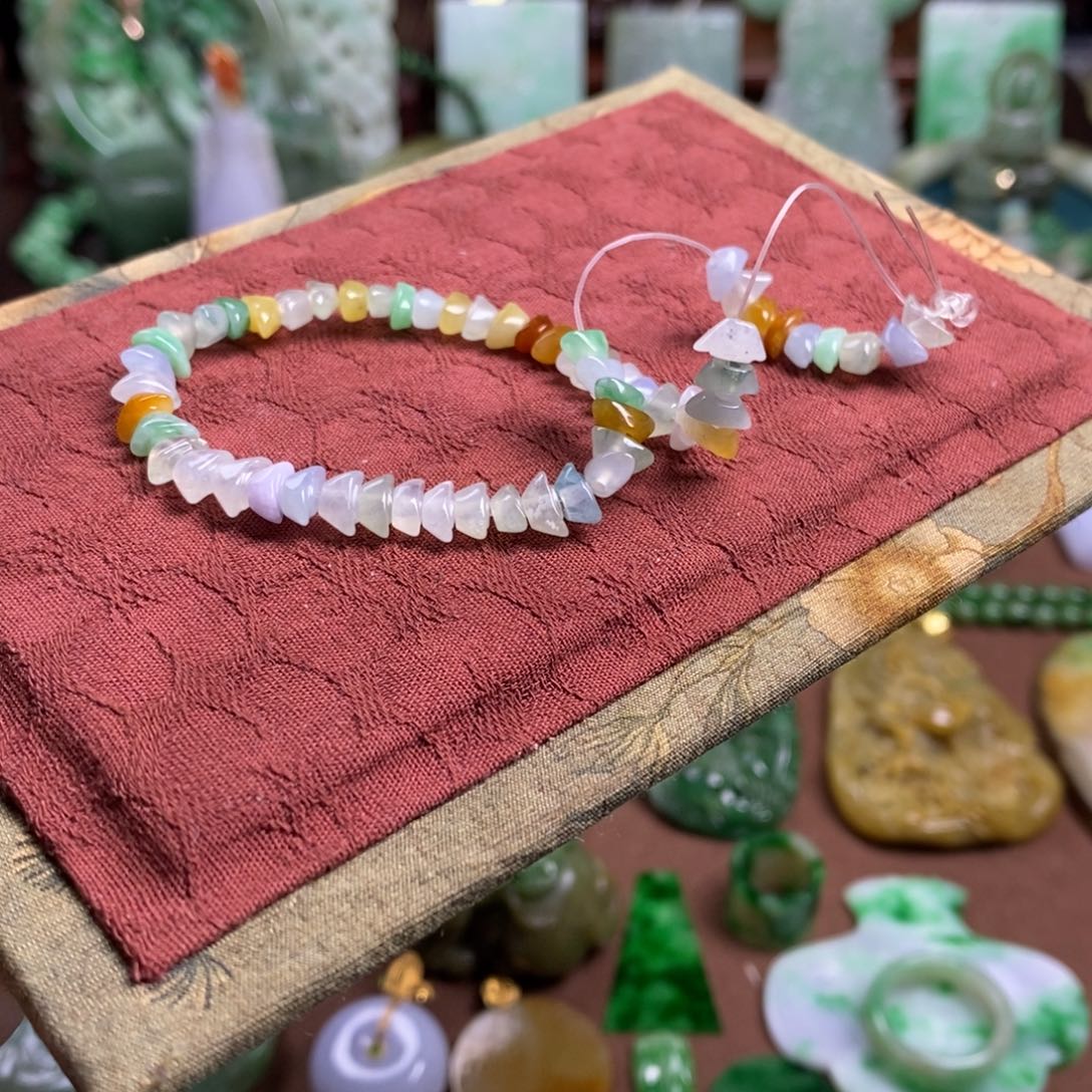 素***妖翡翠未镶嵌颈饰111111111111111