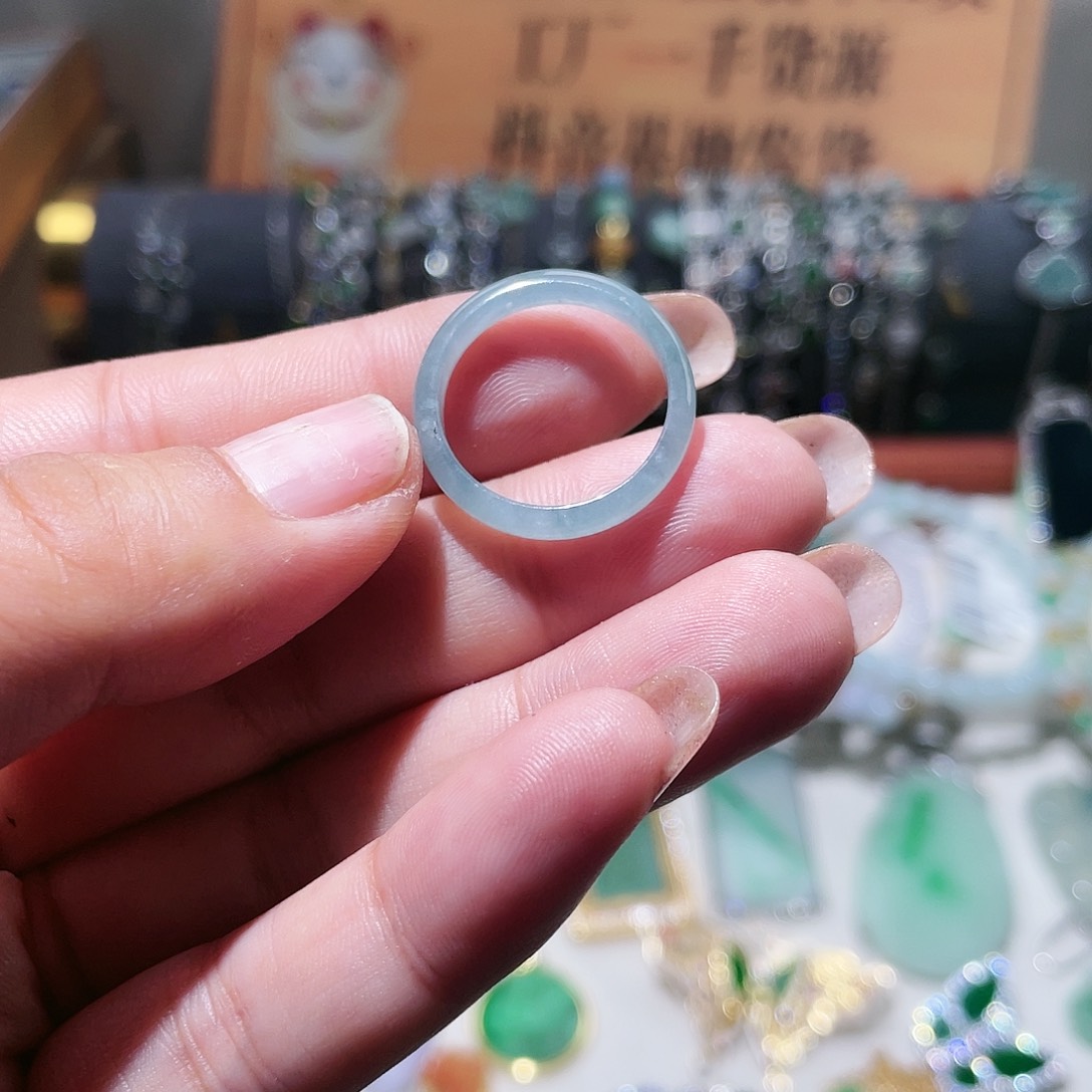 翡翠未镶嵌颈饰天然翡翠