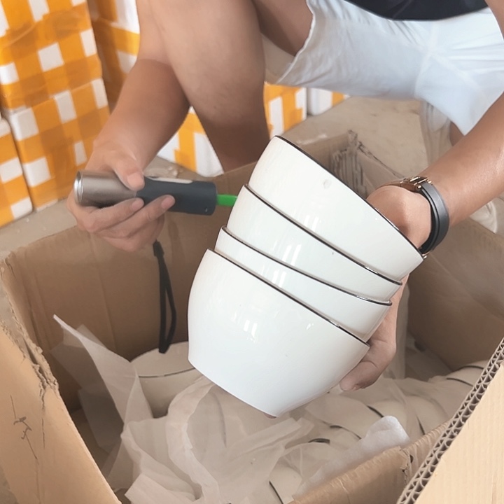 微瑕介意勿拍不退不换 黑线碗4支4.5英寸