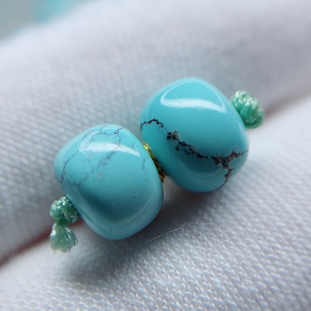 绿松石配饰未镶嵌