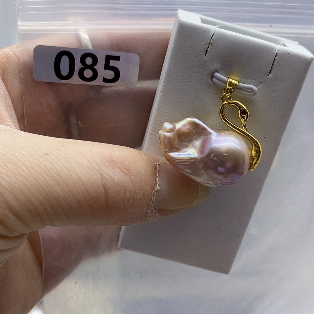 颈饰合金淡水珍珠