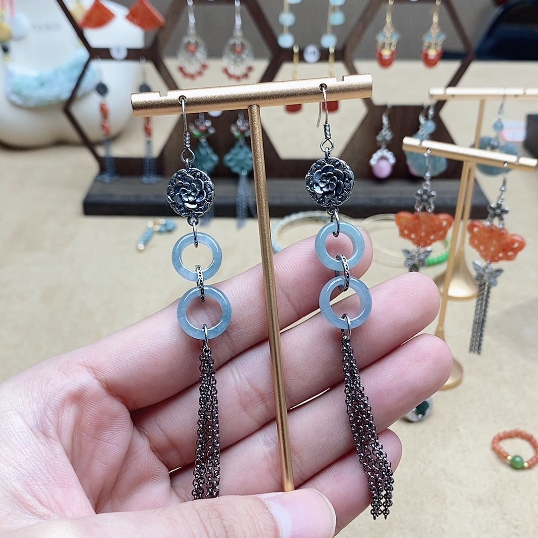 翡翠未镶嵌耳饰207