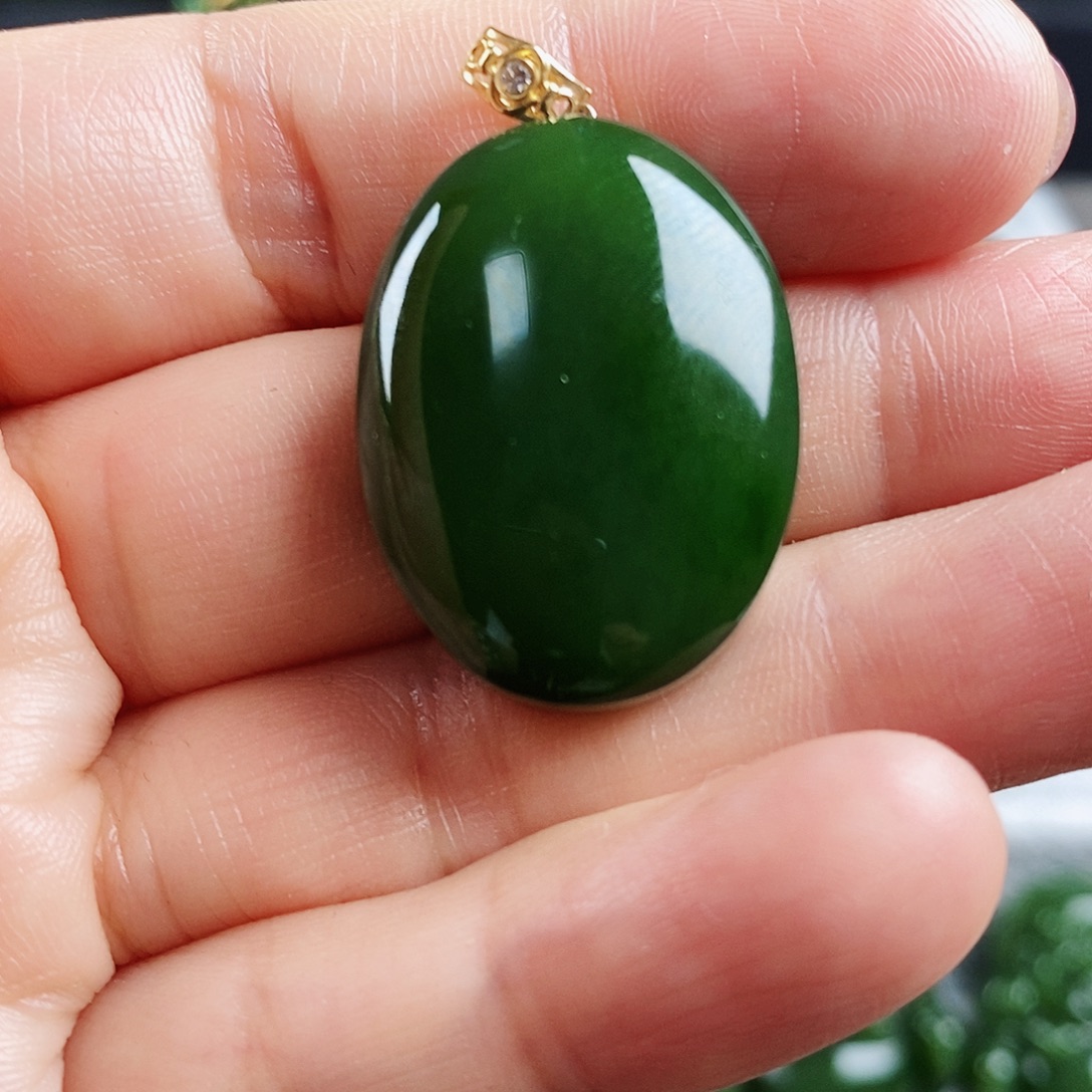 和田玉（碧玉）未镶嵌颈饰