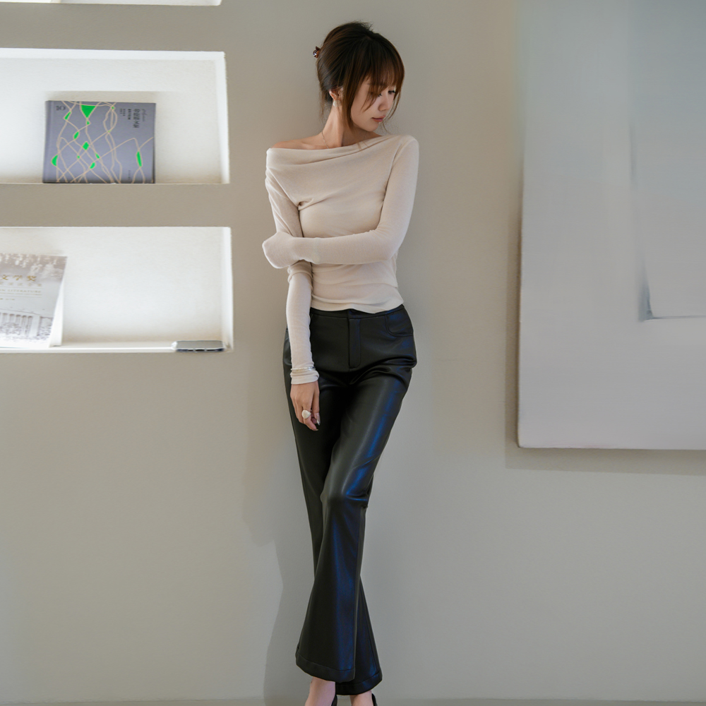 海宁纯皮皮裤女高腰显瘦微喇叭裤2025秋新款时尚百搭长裤女