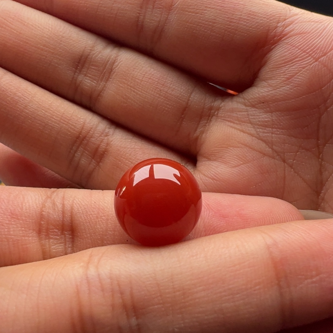 南红玛瑙未镶嵌圆珠13.8
