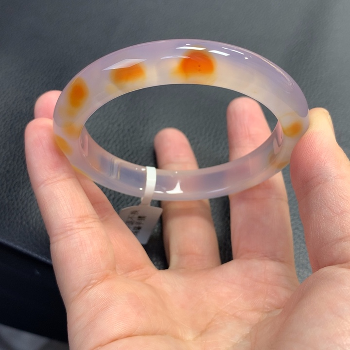 玛瑙/玉髓手镯未镶嵌酣**周