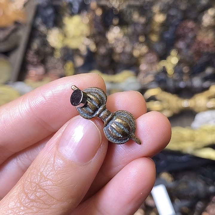 藏传老铜蝴蝶杵备云