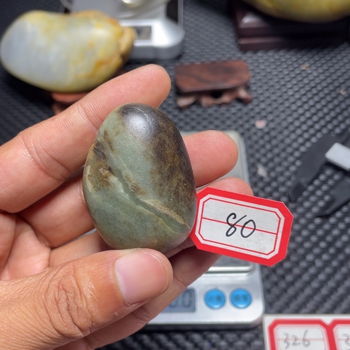 颈饰未镶嵌和田玉80