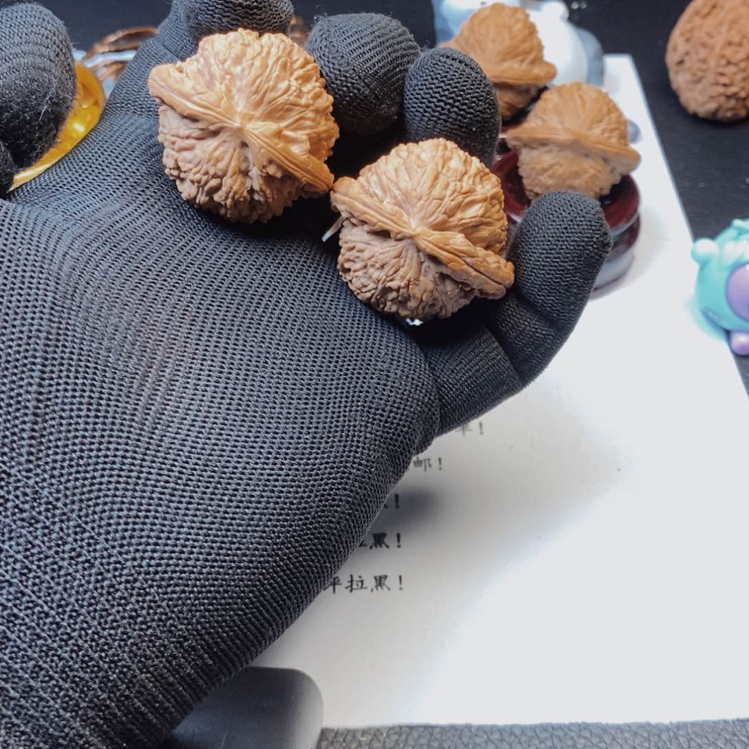 文玩核桃把件04球白38