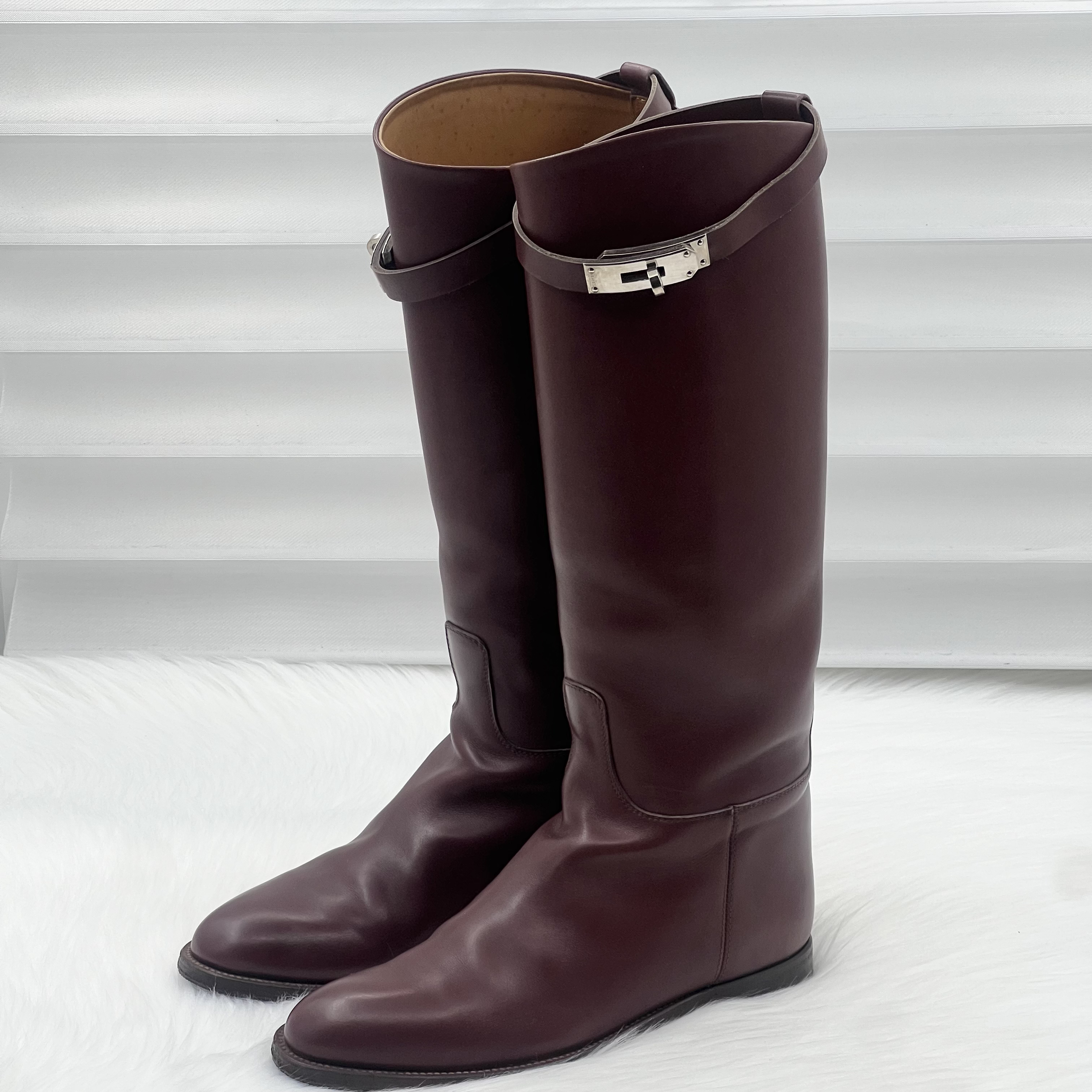 95新 Hermes/爱马仕 kelly 扣棕红色高筒靴 37.5码 公价1.9w x143