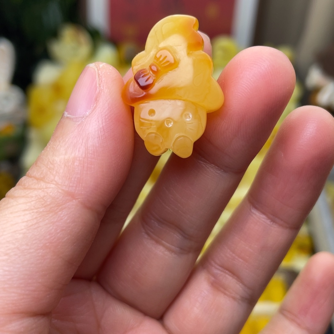 琥珀颈饰未镶嵌胶皮小猫
