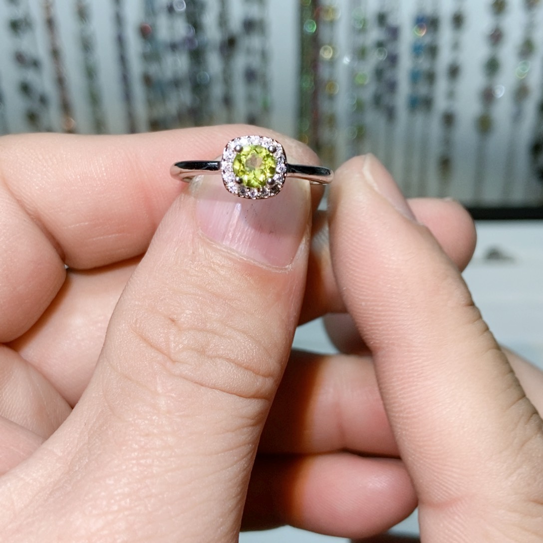 绿水晶戒指银S925镶嵌