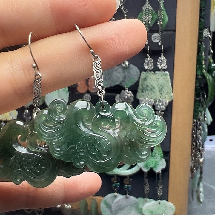 银S925镶嵌翡翠耳饰