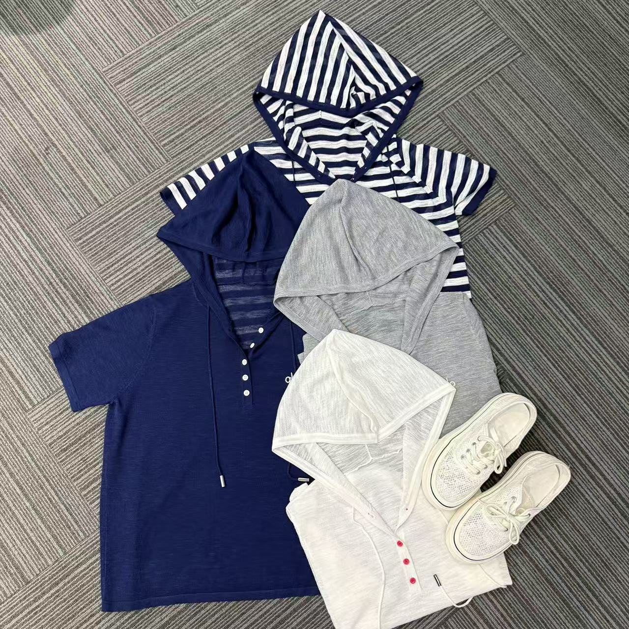 【夏日穿搭】2025夏季新款时尚天-丝+亚麻设计师上衣H3323