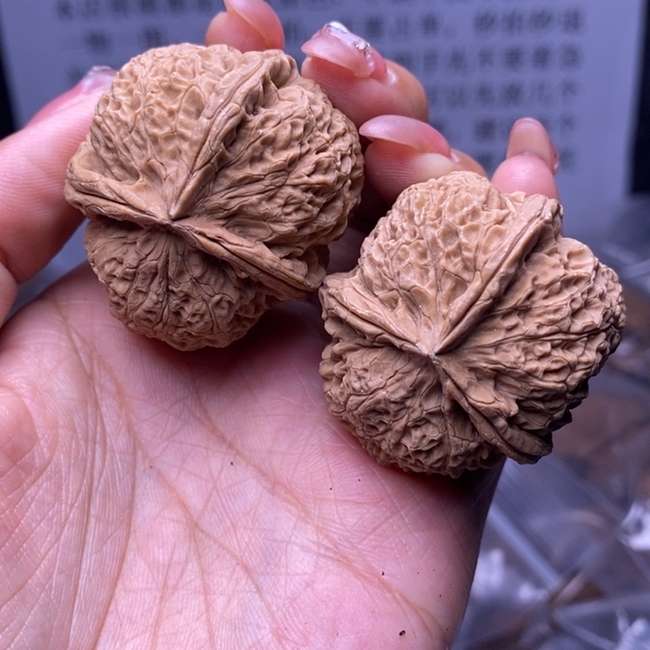 核桃云南野生铁核桃44号40mm