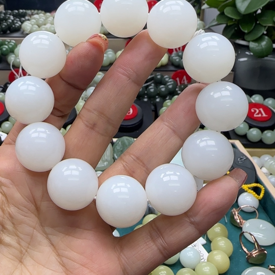 和田玉未镶嵌手链