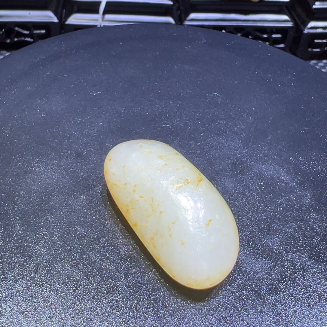 和田玉（子料）未镶嵌颈饰16克-77