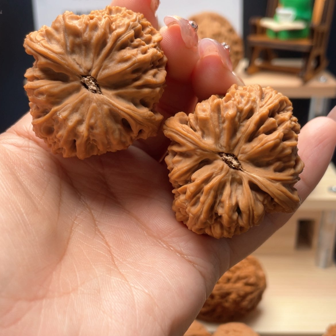 【闪购商品】文玩核桃吊坠没**命42尺鸭蛋