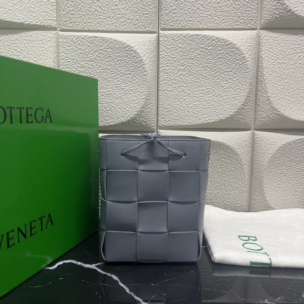 95新/包包/葆蝶家/250309LL0030